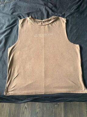 Lovers of hyOUmanity Sleeveless Brown Graphic Muscle Tee - 'The Best Things'